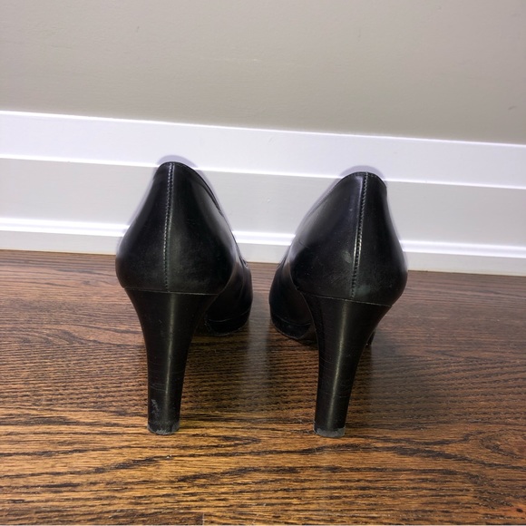 💠 Stuart Weitzman Pumps - Picture 3 of 9